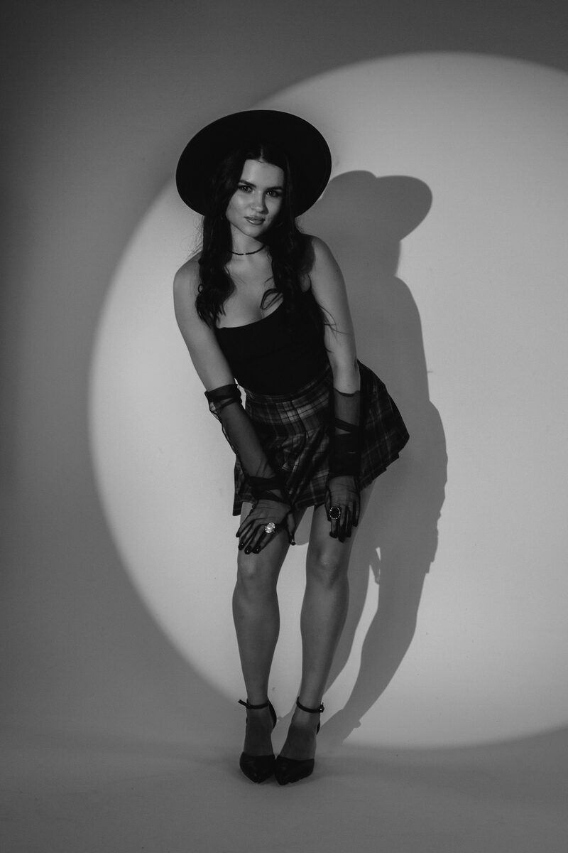 DJ Krutskaya студийное фото